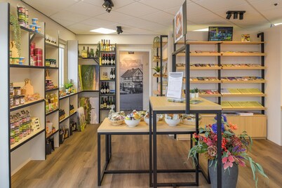 Comfortable Family Home in Reevallis