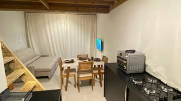 Smart TV, music library