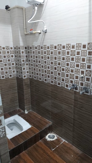 Bathroom - Ashish Palaces and Rest House Bihar (Barari)