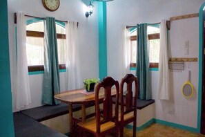 Dining - Ocean View Villa with 2 bedrooms, AC and FREE Starlink WiFi around General Luna (General Luna, Surigao Del Norte)