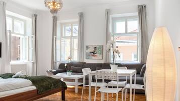 Basic Apartment | Iron/ironing board, free WiFi