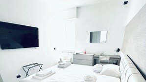 Unclassified image, 4 of 33, button - Milan Bicocca Apartment, cozy luxury apartment, comfortable particular (Cinisello Balsamo)