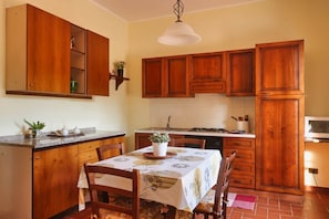 Dining - Agriturismo Polgara - Apt 1 - one bedroom (Casciana Terme Lari)