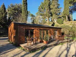 Ulkoruokailutilat