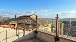 Deluxe Apartment, Valley View | Rooftop terrace - Luce Luxury with panoramic terrace (Assisi)