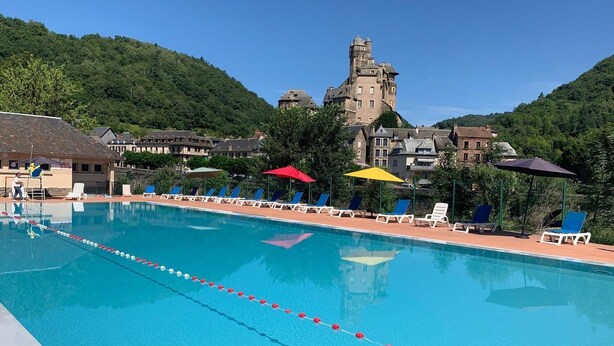 Pool - Maison du Combayre in Estaing (Estaing)