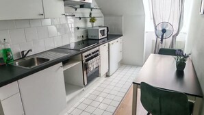 Luokittelematon kuva, 4 kautta 19, painike