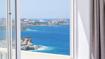 Villa, 3 Bedrooms, Accessible, Smoking | Interior