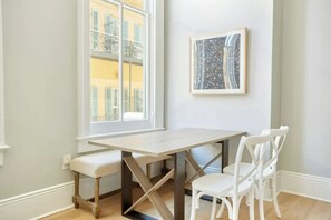 Dining - 2 Units, Steps to the French Quarter & Bourbon St | The Harlequin by AvantStay (New Orleans)