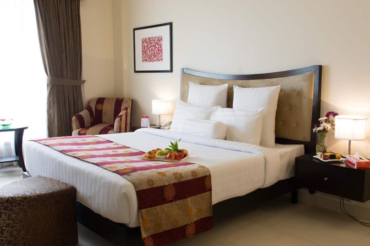 Deluxe Double Room, City View | Soundproofing, iron/ironing board, free WiFi