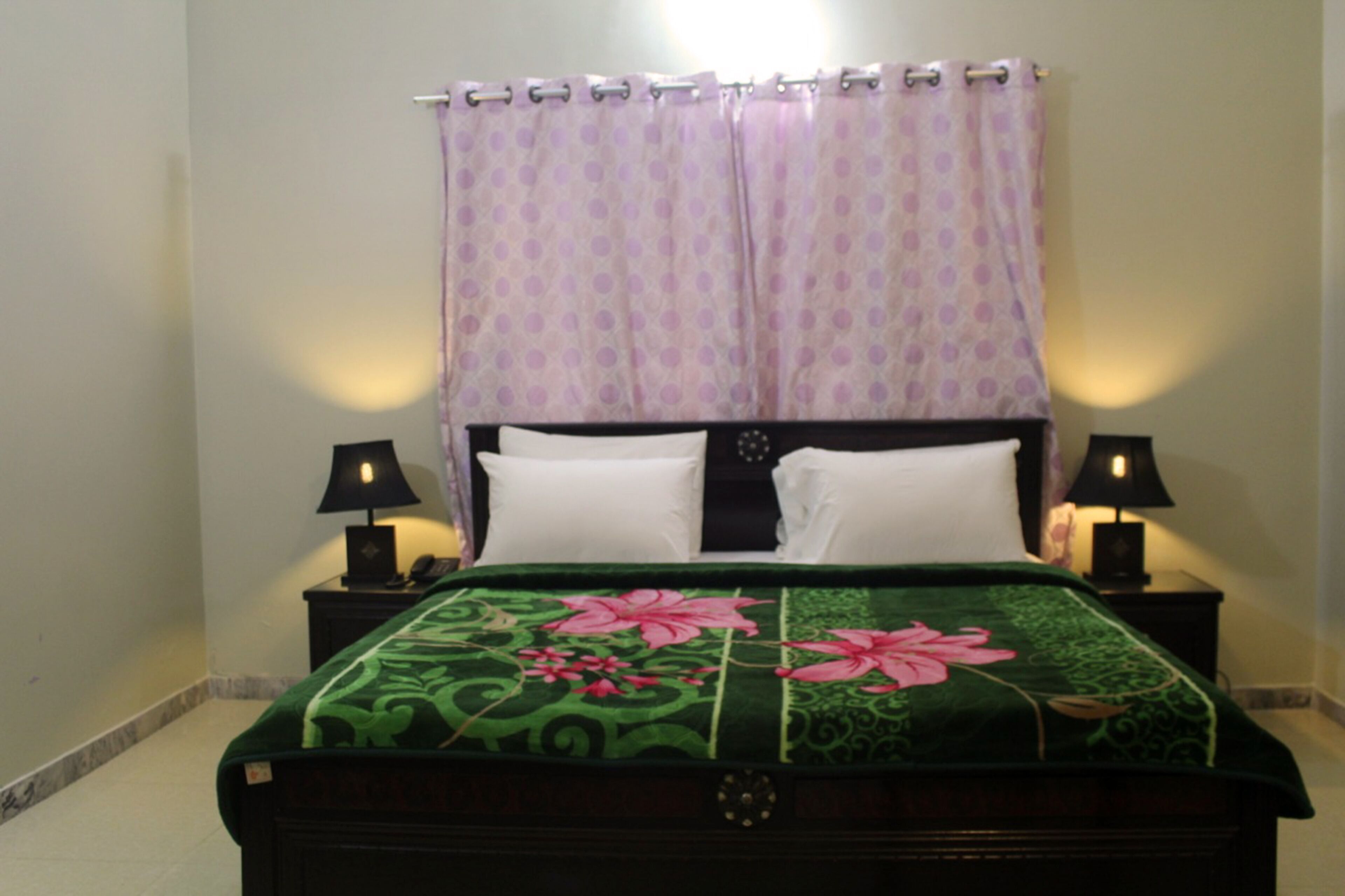Deluxe Double Room, City View | Soundproofing, iron/ironing board, free WiFi