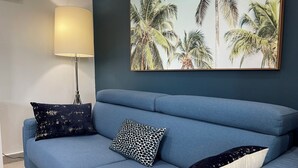 Living area - Blue Skies Large Studio Apartment (Aguadilla)