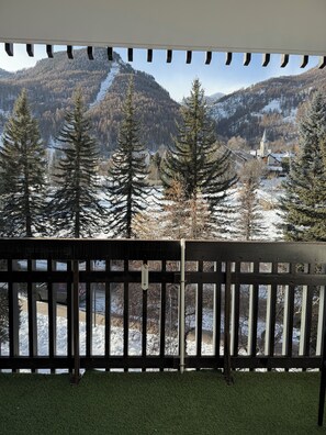 Property grounds - Modern studio at the foot of the slopes - 6 pers (La Salle-les-Alpes)