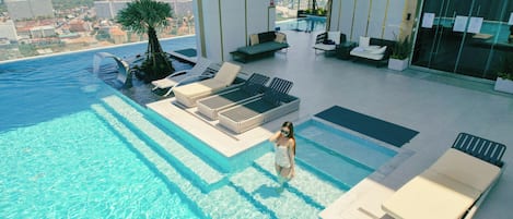 Appartement, 1 chambre, piscine privée, vue sur le jardin | Piscine | Piscine intérieure