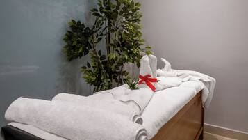 Baño turco o hammam, tratamientos corporales y aromaterapia