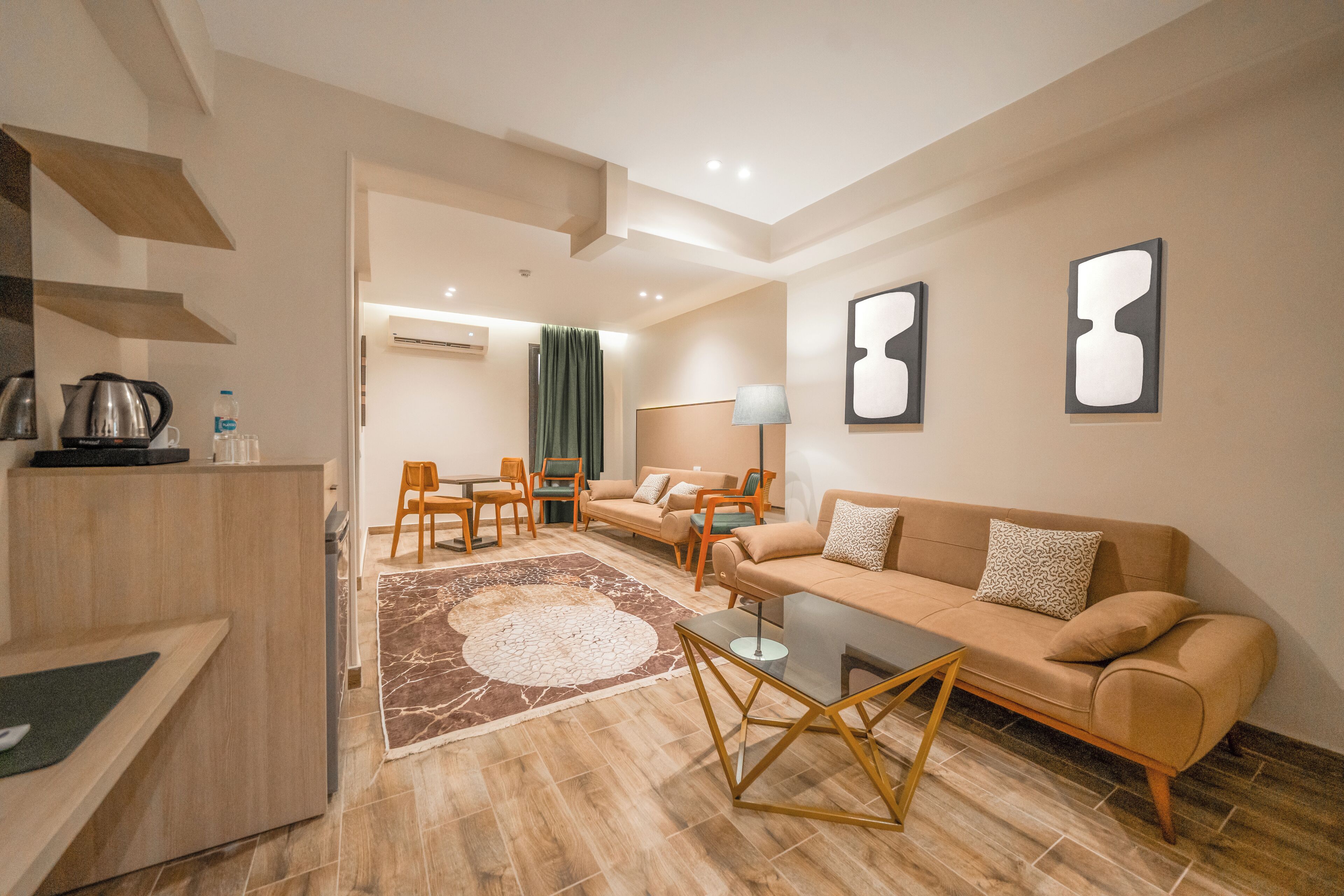 Family Room | In-room safe, blackout drapes, iron/ironing board, free WiFi