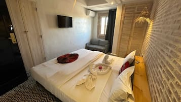 Doppelzimmer, 1 Queen-Bett | Kostenloses WLAN