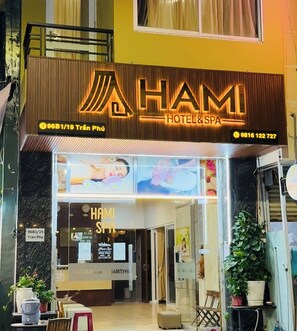 Front of property - Hami Hotel & Spa (Nha Trang)