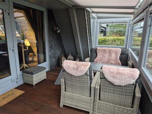 Terrace/patio - Vacation home MEERLIEBE Comfortable vacation home near the North Sea in Butjadingen (Butjadingen)