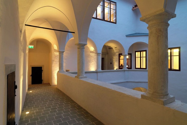 Plafond, Cambre, Sol, Design Intérieur, Voûte, Daylighting, Colonne, Arcade, Symétrie