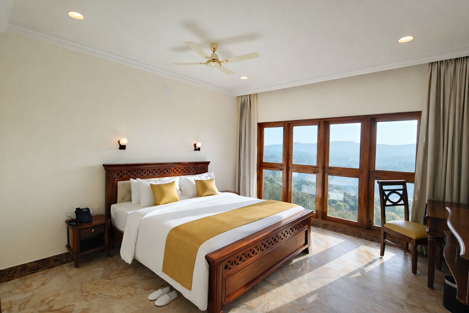 Presidential Suite, Mountain View | Premium bedding, minibar, desk, laptop workspace