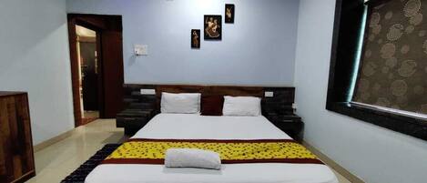 Basic Double Room | Free WiFi