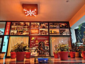 Living area - OM SHIVAAY INN (Rishikesh)