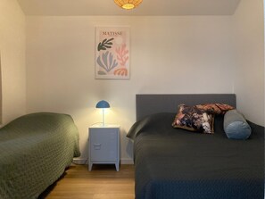 Ferienhaus, 2 Schlafzimmer, Terrasse, Gartenblick | 2 Schlafzimmer