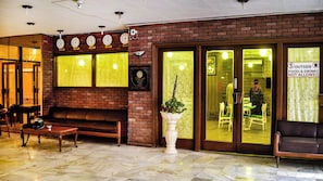 Interior - Hotel Jabees (Karachi)