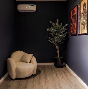 Interior detail - Canon Apartment (Lekki)