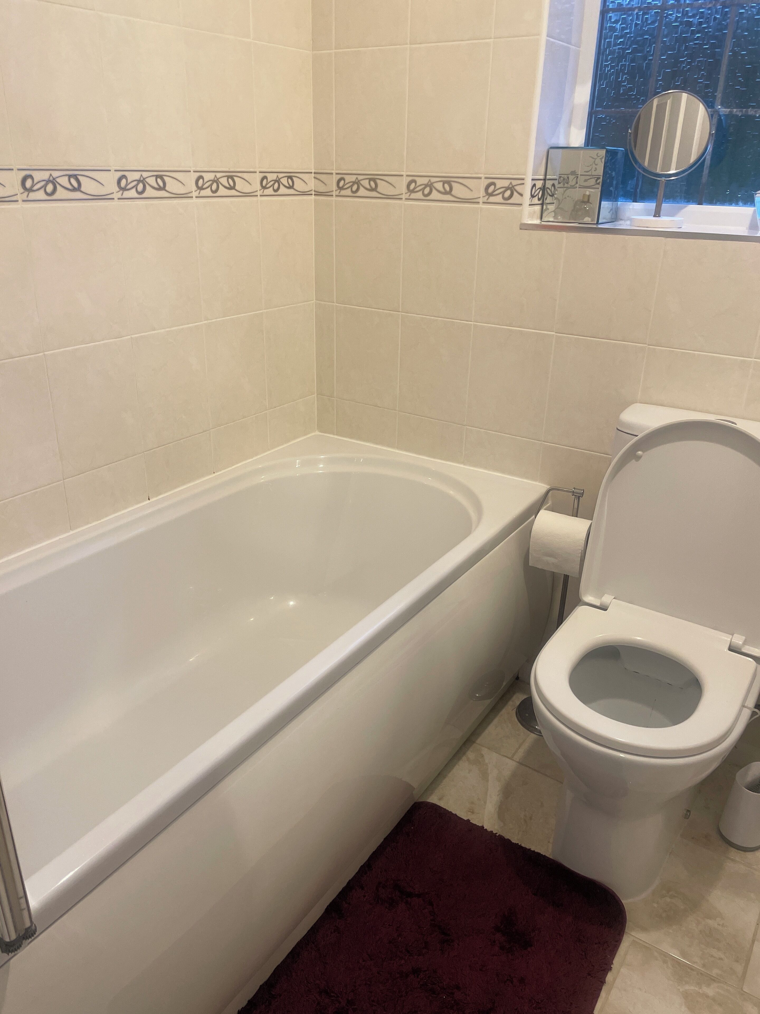 Room, 1 Bedroom | Bathroom