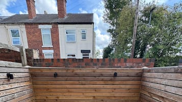 Apartment, 1 Bedroom, Smoking | Property grounds