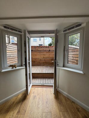 Apartment, 1 Bedroom, Smoking | Interior - The Cellar Suite Pontefract (Pontefract)