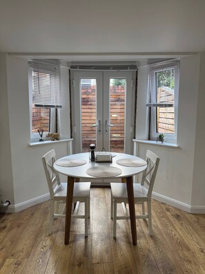 Dining - The Cellar Suite Pontefract (Pontefract)