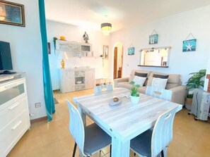 Dining - Beautiful apartment with terrace and private parking in Roses (Roses)