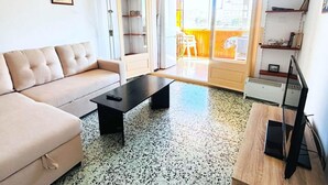 Unclassified image, 4 of 20, button - Apartment for 4 near the beach (Roses)