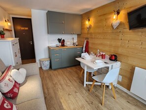 TV - Renovated studio in central Avoriaz - 2 pers, 17 sqm (Avoriaz)