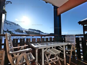 Outdoor dining - Studio + mountain corner for 4 pers. in Chinaillon (Le Grand-Bornand)