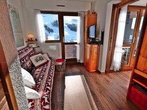 Living area - Studio + mountain corner for 4 pers. in Chinaillon (Le Grand-Bornand)