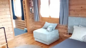 Iron/ironing board, Internet, bed sheets