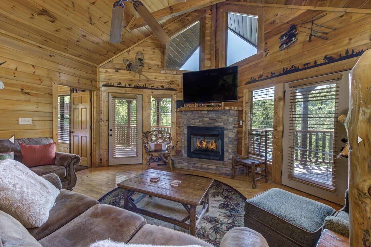 スマートテレビ、暖炉