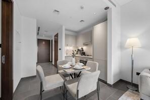 Dining - Modern 1BR with Balcony Sobha Hartland (Dubai)