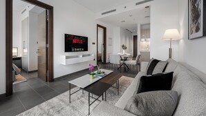 Deluxe-lejlighed - 1 soveværelse - balkon - byudsigt | Stue