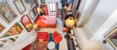 1 soverom, strykejern/-brett, wi-fi (inkludert) og sengetøy