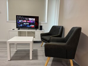 Interior - Studio Room 1, Attached Bathroom, AC, Parking (Bulimba)