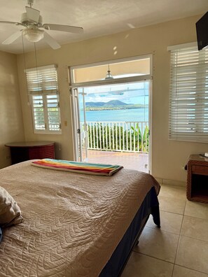 5 bedrooms, free WiFi, bed sheets - Oceanfront Villa Adjacent to Iconic Punta Mulas Lighthouse steps from the Beach. (Vieques)