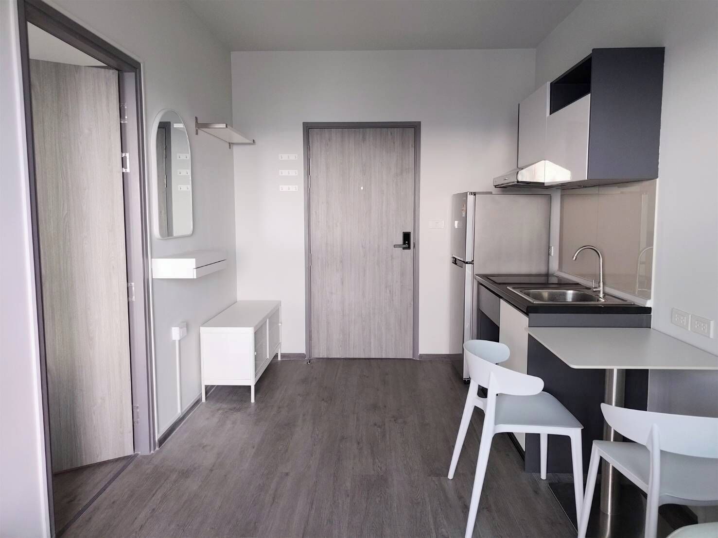Dormitório compartilhado, 1 quarto, acessível, sacada | Parte interna