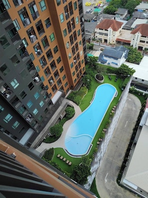 Dortoir Partagé, 1 chambre, accessible aux personnes à mobilité réduite, balcon | Piscine
