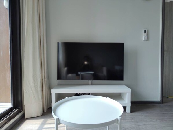 Shared Dormitory, 1 Bedroom, Accessible, Balcony | Room amenity - Room-charming Bangkok Apartment With Cit (Bangkok)