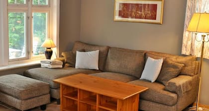 Completely Smoke-free Apartment Near the Beach